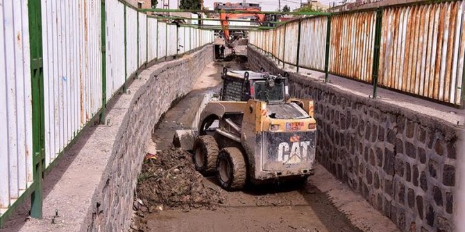 Antep Deresinde Temizlik Çalışmaları Başladı
