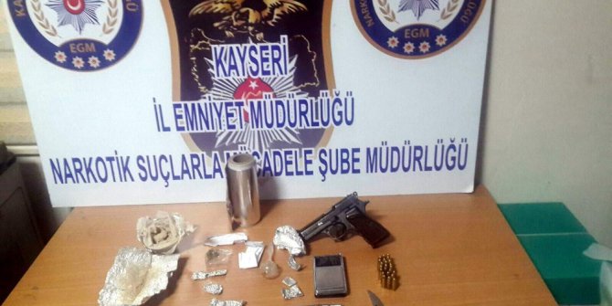 Kayseri’de uyuşturucu operasyonu: 4 gözaltı