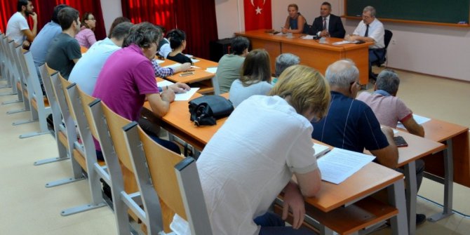 Öğrenci Topluluklarının Akademik Danışmanları Toplantısı gerçekleştirildi