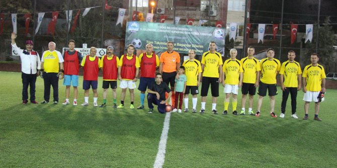 Söke protokolü futbolda rakibine acımadı