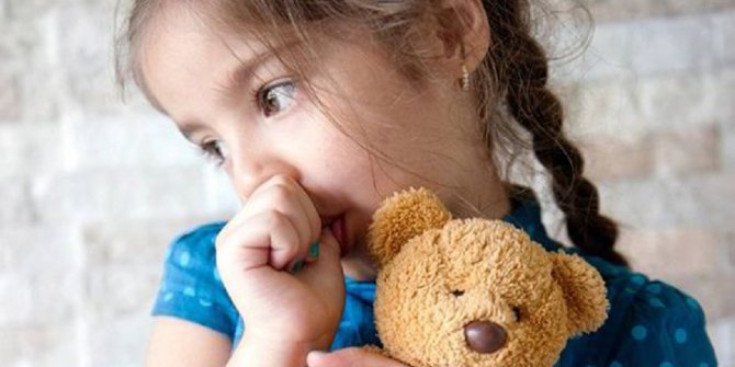 Parmak emen çocuğa bunu yapmayın