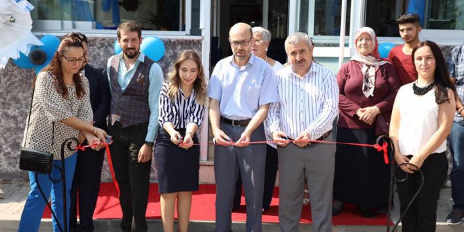 Başkan Baran, vatandaşlarla bir araya gelmeye devam ediyor