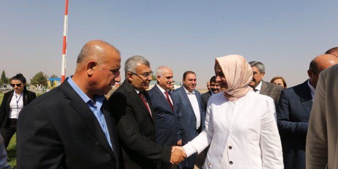 Aile Bakanı Kaya, Gaziantep’te engelli öğrencilerle bir araya geldi