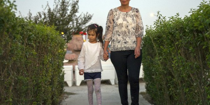 Terör saldırısında gözlerini kaybeden minik Buse “gazi" olmayı bekliyor