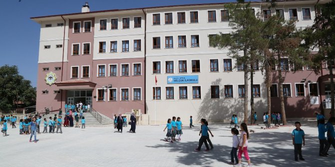 Akyürek: "Büyükşehir her zaman eğitimin hizmetinde"