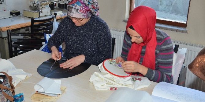 Düzce Belediyesi 19 Branşta Kurs Açıyor