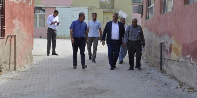 Akhisar’da altyapısı tamamlanan mahallelerde sıra üstyapılarda