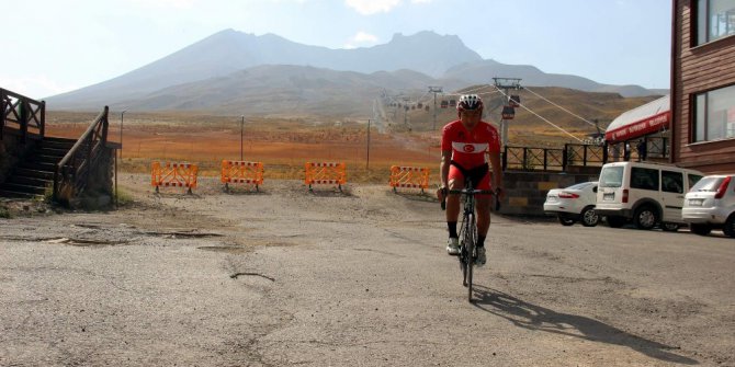 Cumhurbaşkanlığı Bisiklet Turu’na Erciyes’te hazırlanıyor