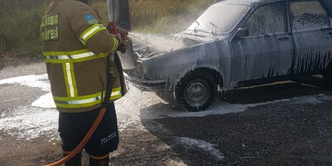 Benzin kaçağı aracı yaktı