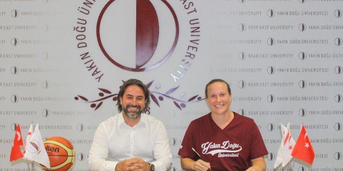 Yakın Doğu Üniversitesi Elin Eldebrink ile sözleşme uzattı