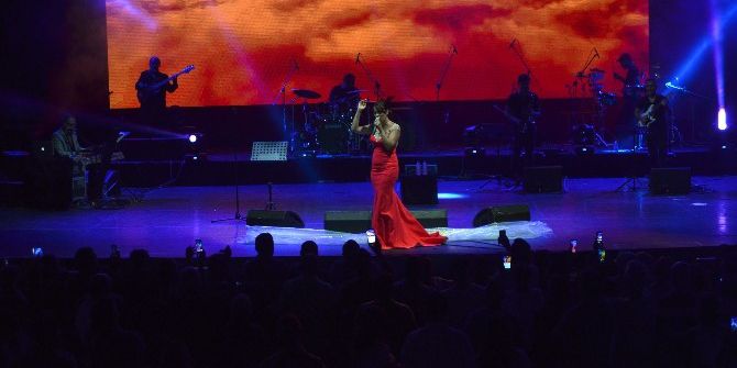 Yeşim Salkım Ve Murat Kekilli Expo 2016’da Sahne Aldı