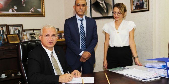 Torbalı Belediyesinin binası için ihale yapılmıştı, imzalarda atıldı