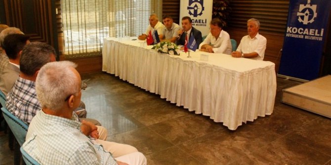 İstişare toplantıları İzmitli muhtarlarla devam etti