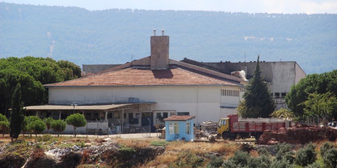 Cezaevindeki yangının zararı tespit ediliyor