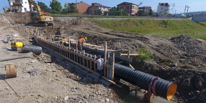 Altınordu’da kanalizasyon sorunu çözülüyor