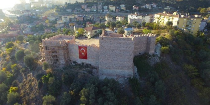 Hereke, turizmcilere göz kırpıyor