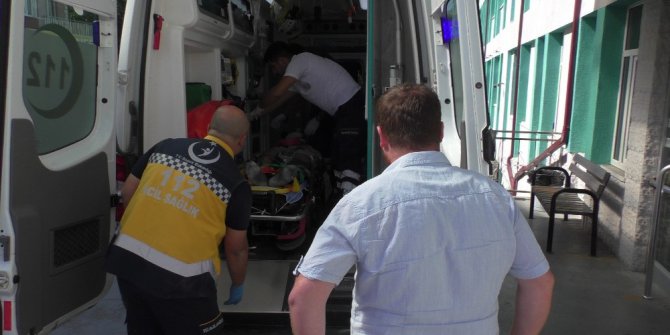 İnşaatta havalandırma boşluğuna düşen usta yaralandı