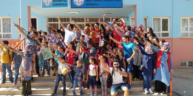 ‘Gençlik Merkezim her yerde’ projesiyle gençler spor ile tanışıyor