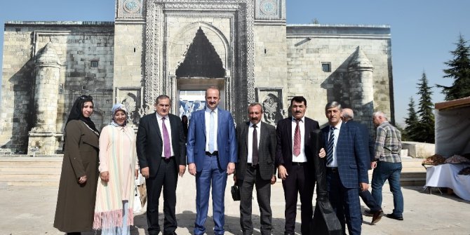 Dadaşlar tanıtım gününde buluştu