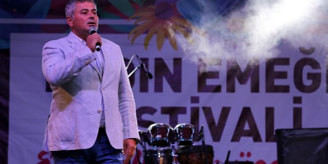 Kadın emeği festivali türkülerle başladı