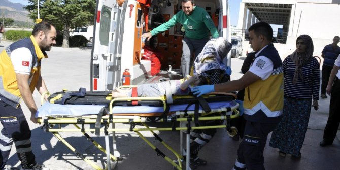 İkinci kattan düşen çocuk yaralandı