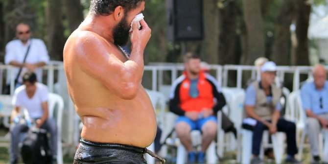 Survivor Sadin yağlı güreşte de umduğunu bulamadı