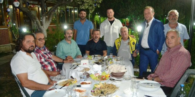 Ayvalıklı kulüplerden futbol birlikteliği