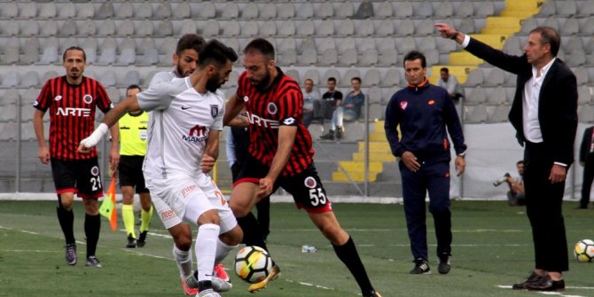 Süper Lig: Gençlerbirliği: 0 - Medipol Başakşehir: 0 (İlk yarı)