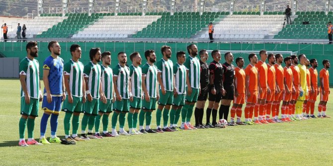 Manisa Büyükşehir Belediyespor evinde güldü