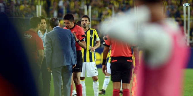 Şenol Güneş tribüne gönderildi