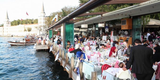 Boğazda 49 çift "Evet" dedi