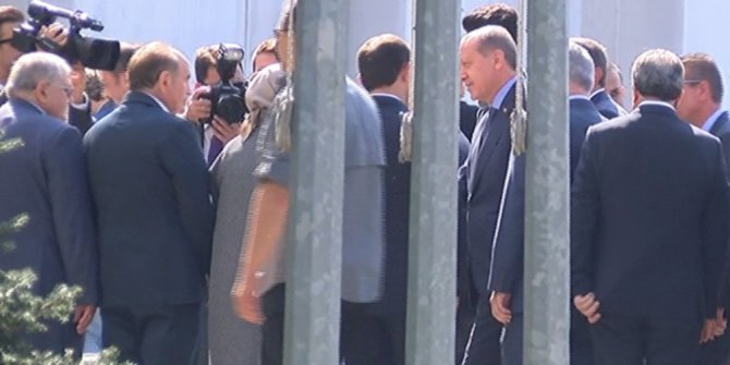 Cumhurbaşkanı Erdoğan AK Parti İstanbul İl Başkanlığı’nda