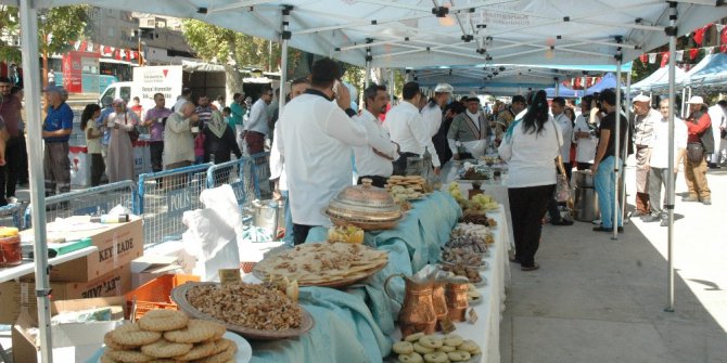 Kahramanmaraş’ın yemekleri yarıştı