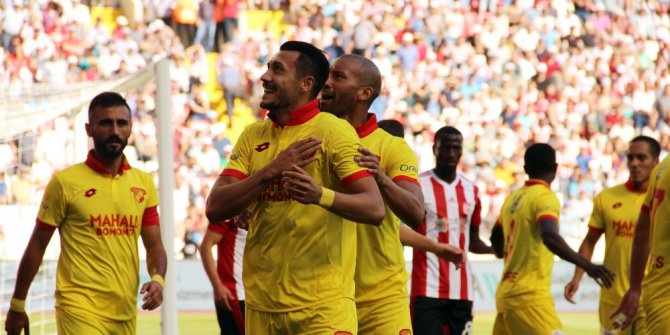 Süper Lig: D.G Sivasspor: 2 - Göztepe: 3 (Maç sonucu)