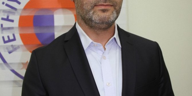 Kocaelispor’un yeni hocası Fatih Kavlak oldu