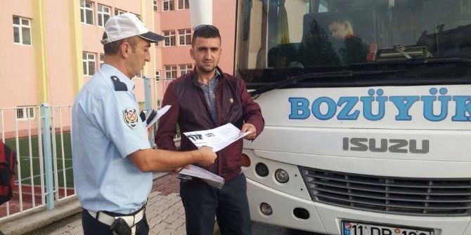 Bozüyük’te Öğrenci Servisleri Denetleniyor