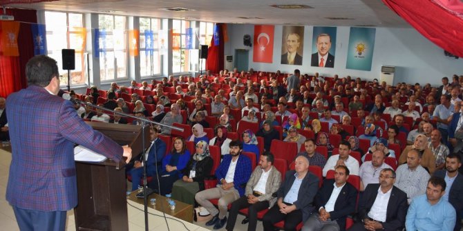 AK Parti Reşadiye İlçe Başkanı Yiğit güven tazeledi