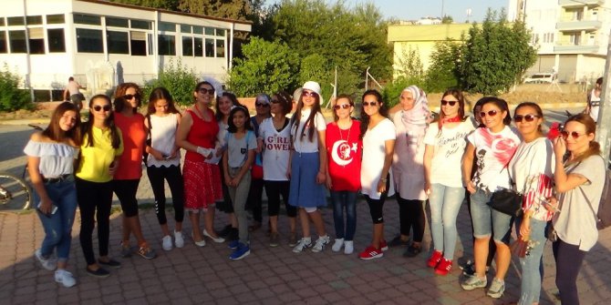 Kadirli’de ’Süslü kadınlar bisiklet turu’ etkinliği