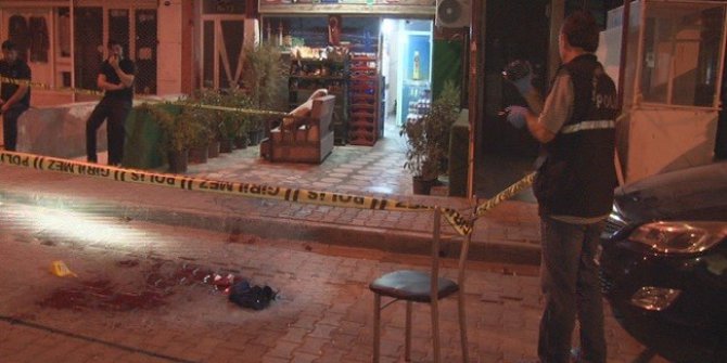 İzmir’de kanlı gece