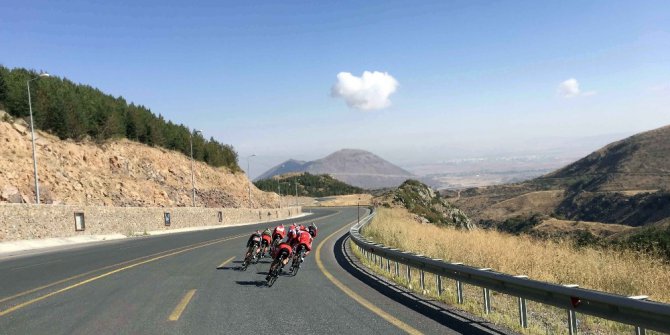 Bisiklet Milli Takımı, Erciyes Yüksek İrtifa Kampı’nda form tutuyor