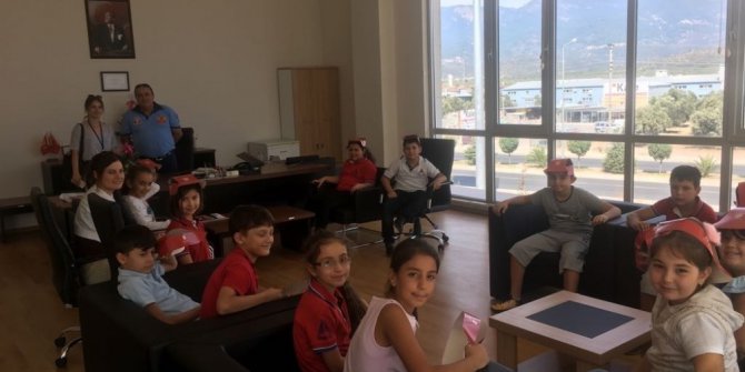 Öğrencilerden, itfaiyecilere ziyaret