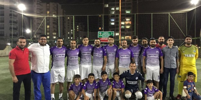 Kuyumcuların futbol turnuvası başladı