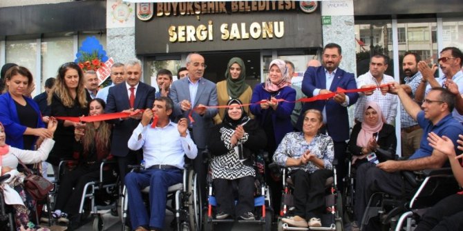 Engellilerden engelleri aşan sergi