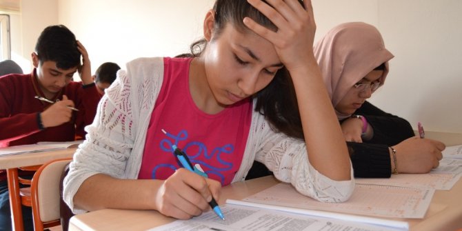 Eyyübiye’deki gençlik merkezleri 39 öğrenciyi üniversiteye yerleştirdi