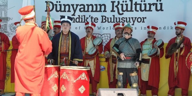 Dünya Kültürü Pendik’te Buluştu