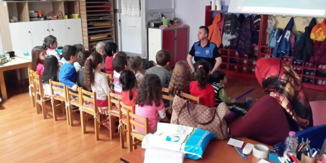 Çocuklar istismar konusunda uyarılıyor