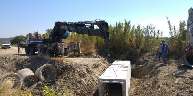 Mecidiye’de dere temizlik çalışmasında sona doğru