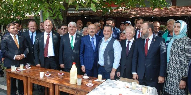 Bakan Müezzinoğlu’ndan Emeklilikte Yaşa Takılanlara Üzücü Haber