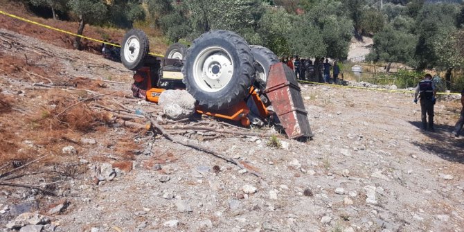 Traktörün altında can verdi