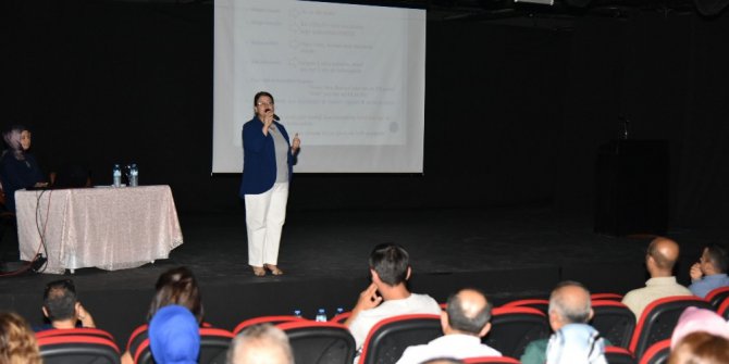 Alanya belediyesi eğitim seminerleri devam ediyor